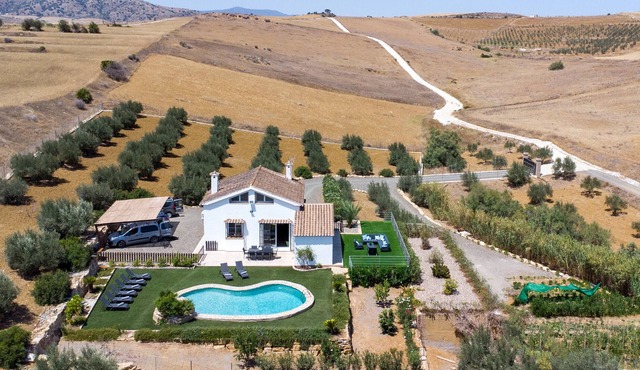 Cubo's Casa el Rincón de La Jara / piscina privada / alta privacidad / aire acondicionado