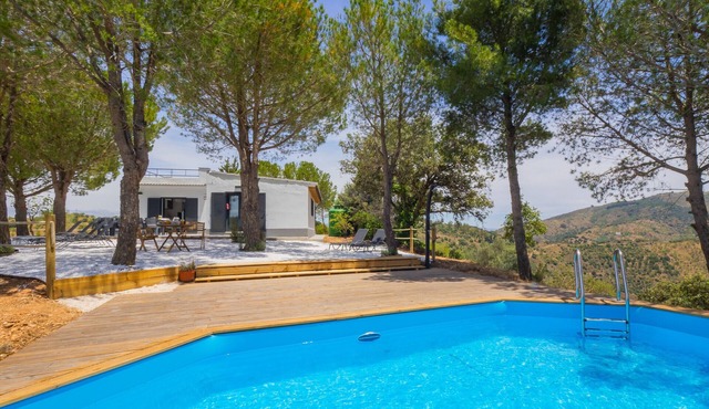 Cubo's Casa Pineda/rural/private pool/free wifi/BBQ