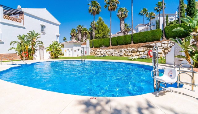 Cubo's Lauro Golf 2 Bedroom Duplex/golf/communal pool/air conditioning/free wifi