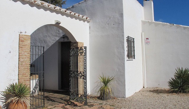 Beautiful House in a Natural Park (4 people) Terrace, fireplace, barbecue. cozy