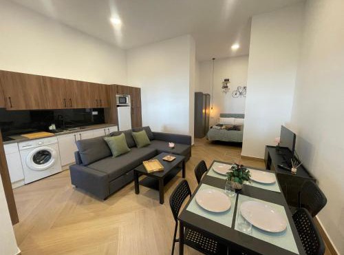 Esther Suite Home