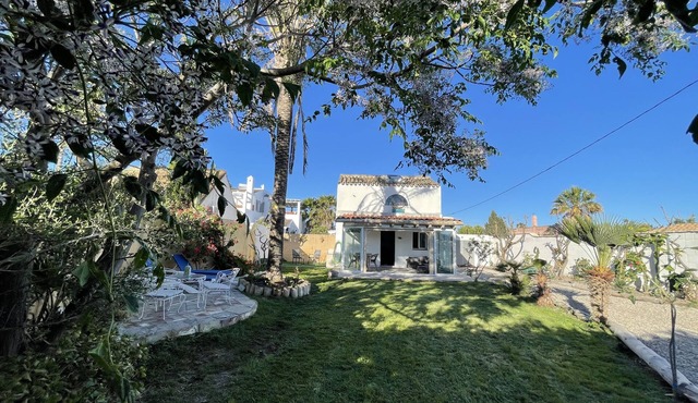 Farmhouse two floors at 300m. from the beach in El Palmar area of Mangueta