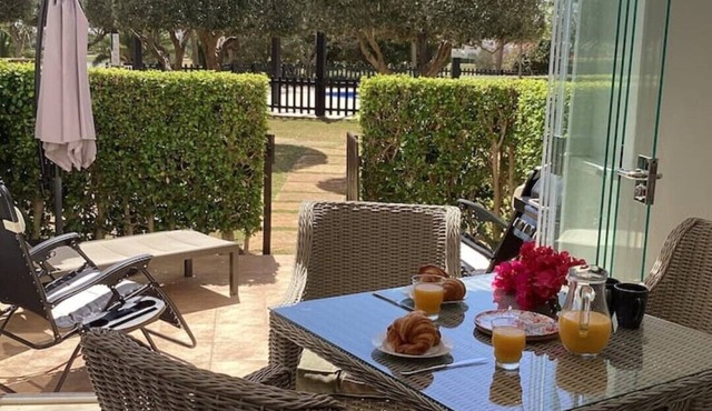 Fabulous 2 Bedroom Sunny Apartment in Torre-Pacheco
