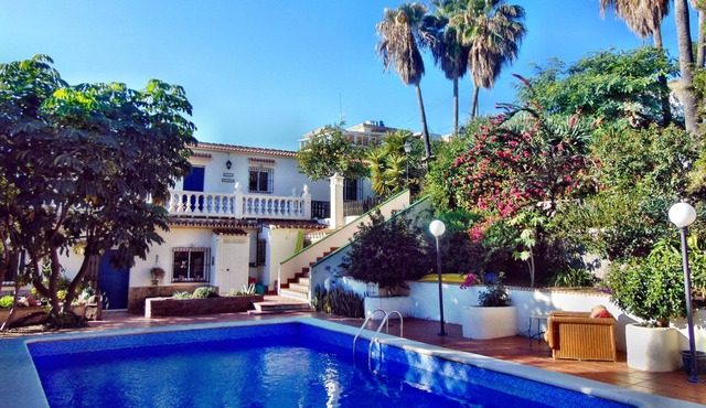 Fantastic villa in the countryside! But close to everything.
