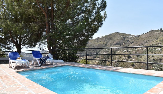 Finca Aguaillo - 20 minutes walk from the village