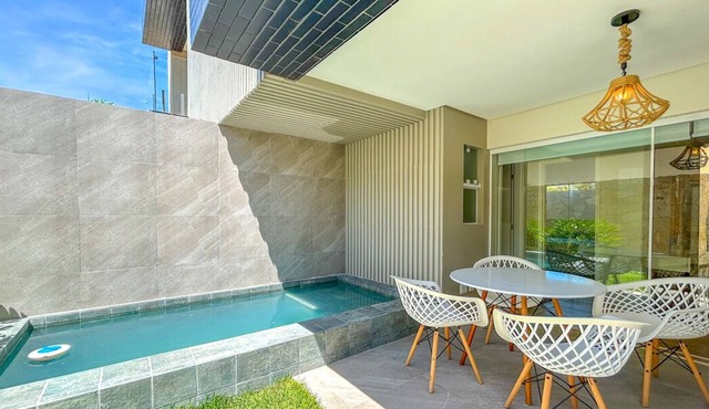 Flat com piscina em Carneiros, Tamandaré/PE in Tamandaré