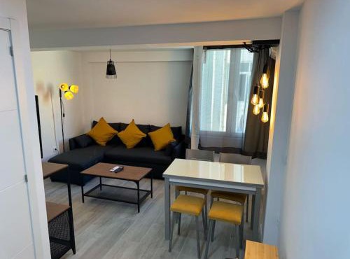 Flat to enjoy Malaga - 4 people C2