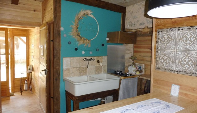 Gîte Charmant Dans un Corps de Ferme au Calme in Drulhe