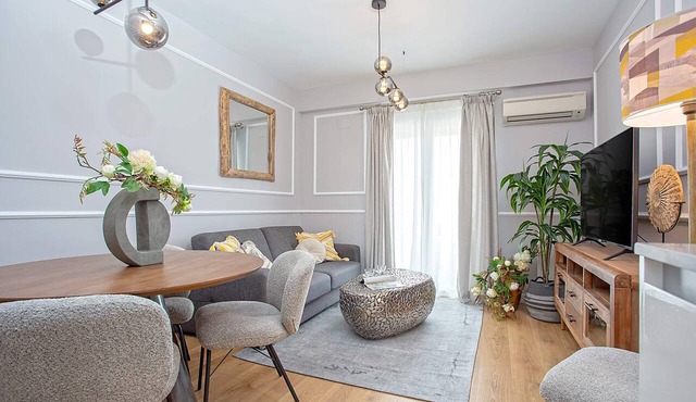 Genteel Home Amira - Two Bedroom Apartment, Sleeps 4