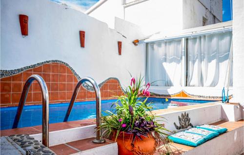 Gorgeous Home In Sayalonga