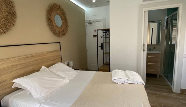 Grampy Boutique Hostal - Zaragoza Centro in Zaragoza