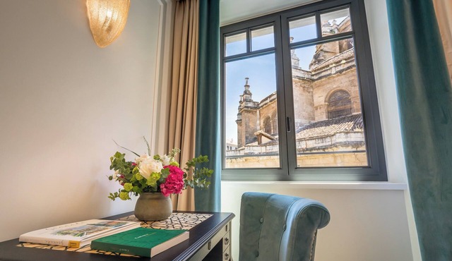 Gran Hotel Claridge Granada - Preferred Hotels & Resorts