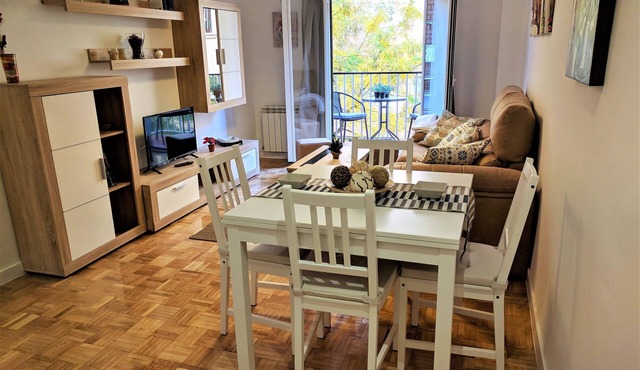 Great Apt near Atocha 3hab 2b