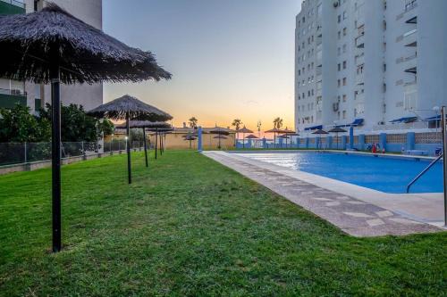 GuestReady - Valdelagrana Atico vistas al mar