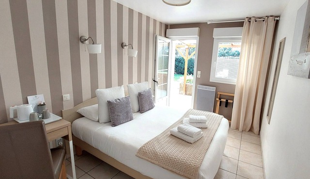 Hôtel La Rosière in Tracy-sur-Mer