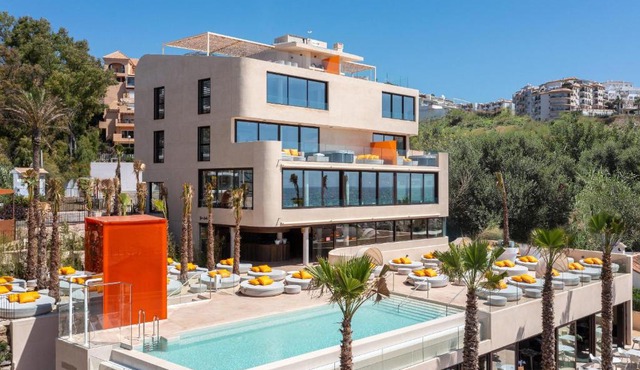 Higueron Rental Beach Club Suites - Managed by Higuerón Resort