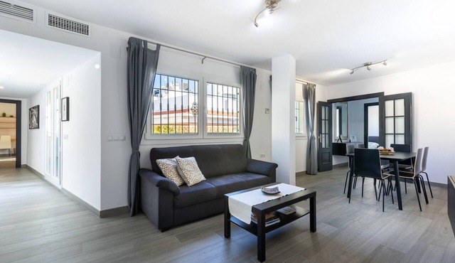 Holiday Apartment “Maravilloso Ático en Pleno Centro” with City View