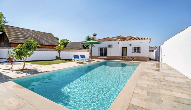 Holiday Home 'Villa Jero' with Private Pool, Private Terrace and Air Conditioning