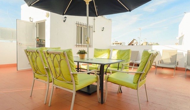 Holiday Home 'Pepi Sánchez Conil' with Private Terrace and Wi-Fi