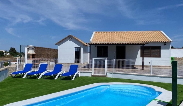 Holiday Home 'Bellavistas' with Mountain View, Wi-Fi and Air Conditioning