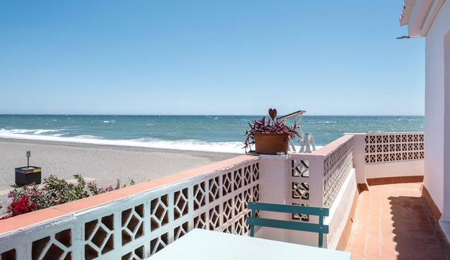 Holiday Home 'Casa Nido Playa' with Sea View, Wi-Fi and Air Conditioning