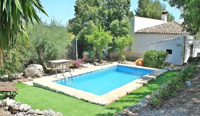 Holiday Home Casa Romántica with Mountain View, Pool & Wi-Fi