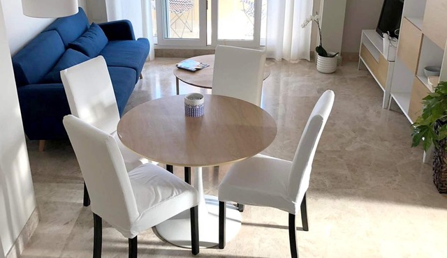 Homerez - Nice appartement 500 m away from the beach for 3 ppl. with shared pool
