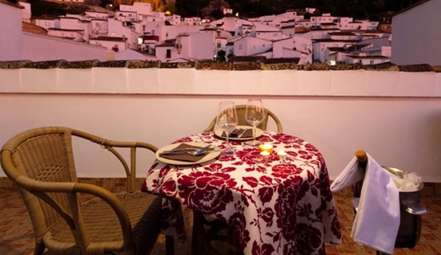 Homerez - Nice appartement for 4 ppl. with balcony at Ubrique