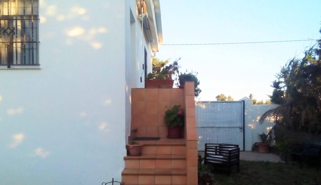 Homerez - Nice house for 2 ppl. with garden at Medina-Sidonia