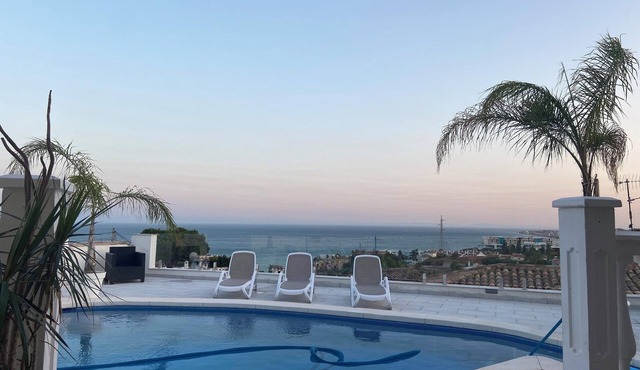 Homerez - Villa, Benalmádena, private pool