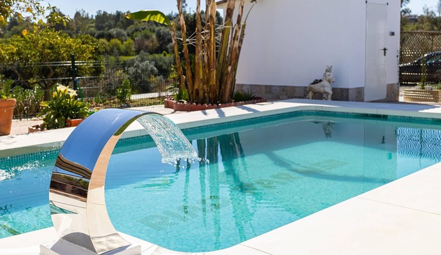 Homerez - Villa for 6 ppl. with swimming-pool, garden and terrace at Málaga