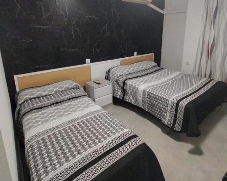 Hostal la Campana