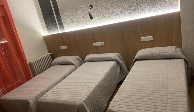 Hostal Uría