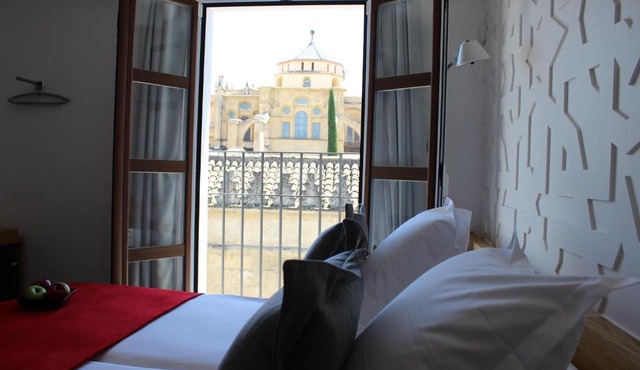 Hotel Boutique Caireles