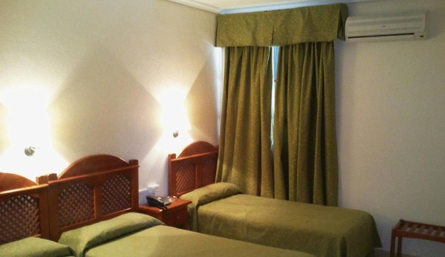 Hotel Castillo De Montemayor in Montemayor