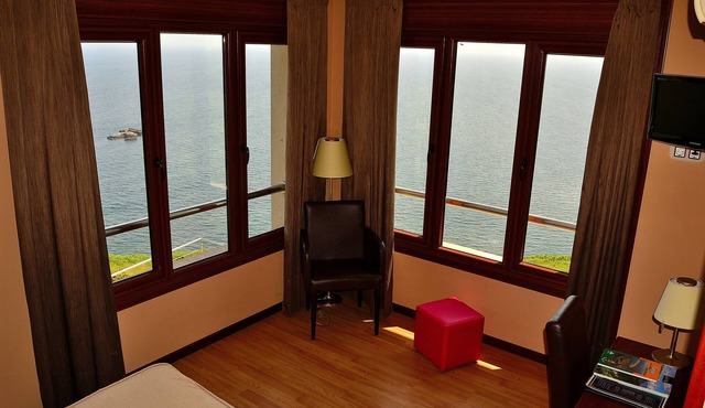 Hotel La Colina