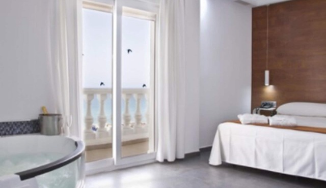 Hotel Los Delfines