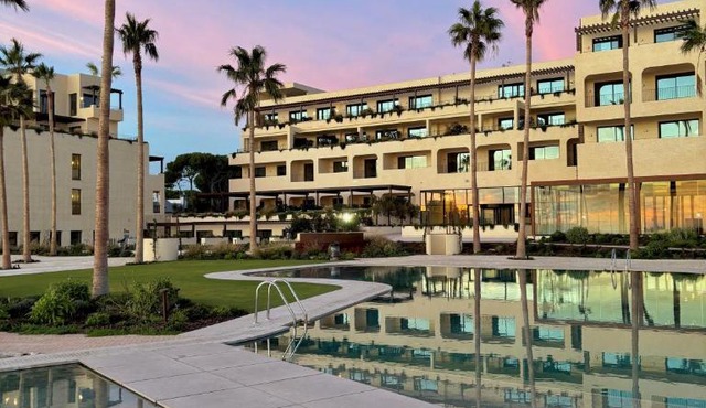 Hotel Punta Bermeja Premium