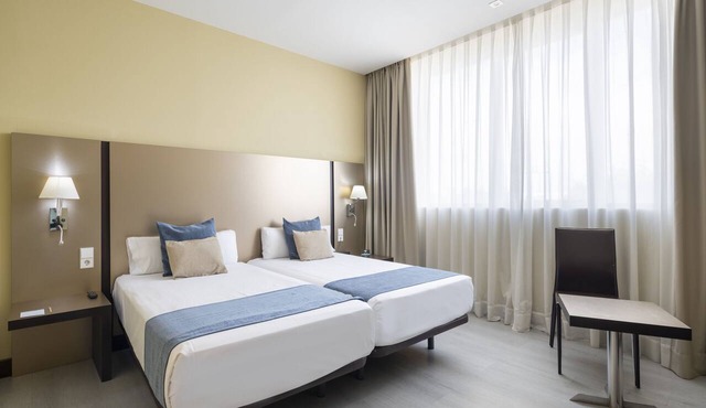 Hotel Route 42