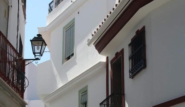 House in Guaro with Barbecue