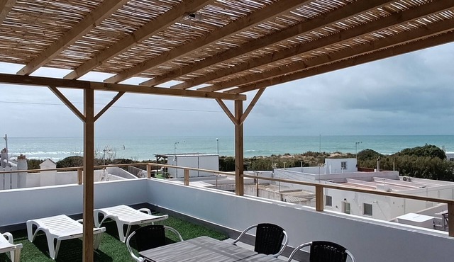House with views El Palmar Beach 6 people. NEW Sunset View & Surf Beach House