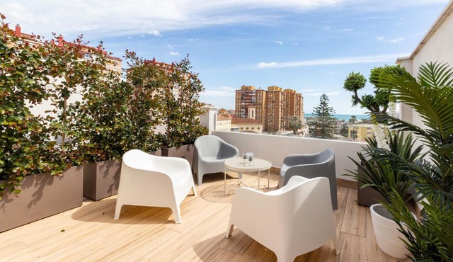 Huelin Suites