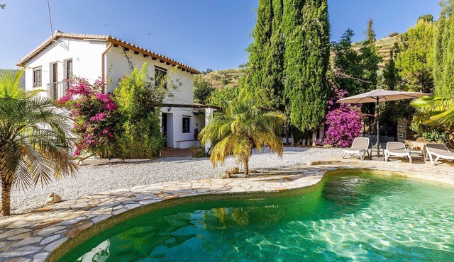 Hundefreundliches Ferienhaus mit privatem Pool by Interhome