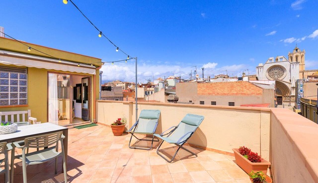 Iconic Old Town - Unik Vacation in Tarragona