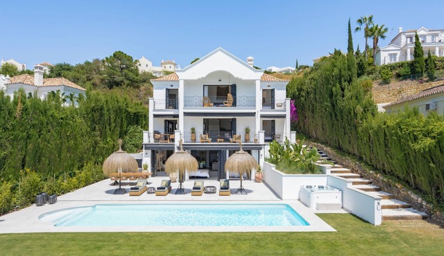 Impeccable luxury villa