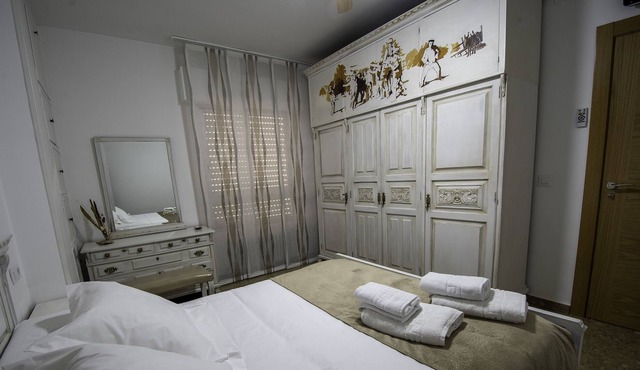 In the center of Úbeda, 5 minutes from the historic center.