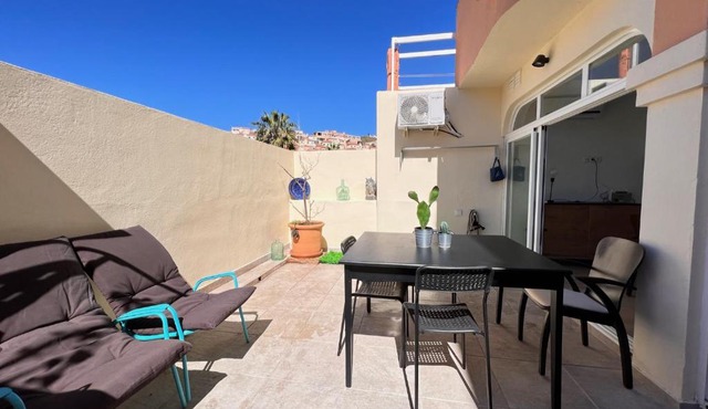 La Bella escondida Piscina Campo de golf solarium y parking en centro historico