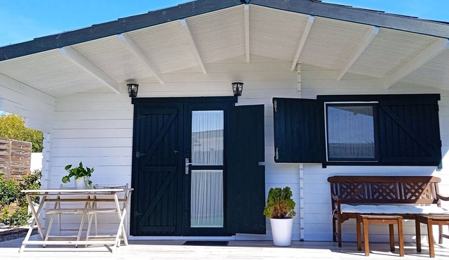 La casita de Pepa, house with garden and a few minutes from the beach of El Palmar.