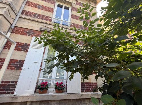 La maison du 18 in Chantilly