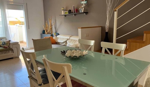 La Mota Beach House with Pool & BBQ in Cubelles